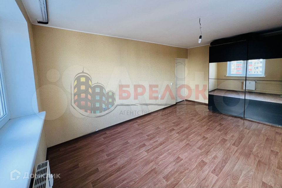 Продаётся 1-комнатная квартира, 43 м²