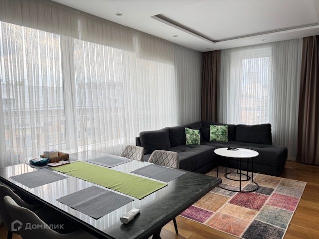 Сдаётся 4-комнатная квартира, 100.8 м²