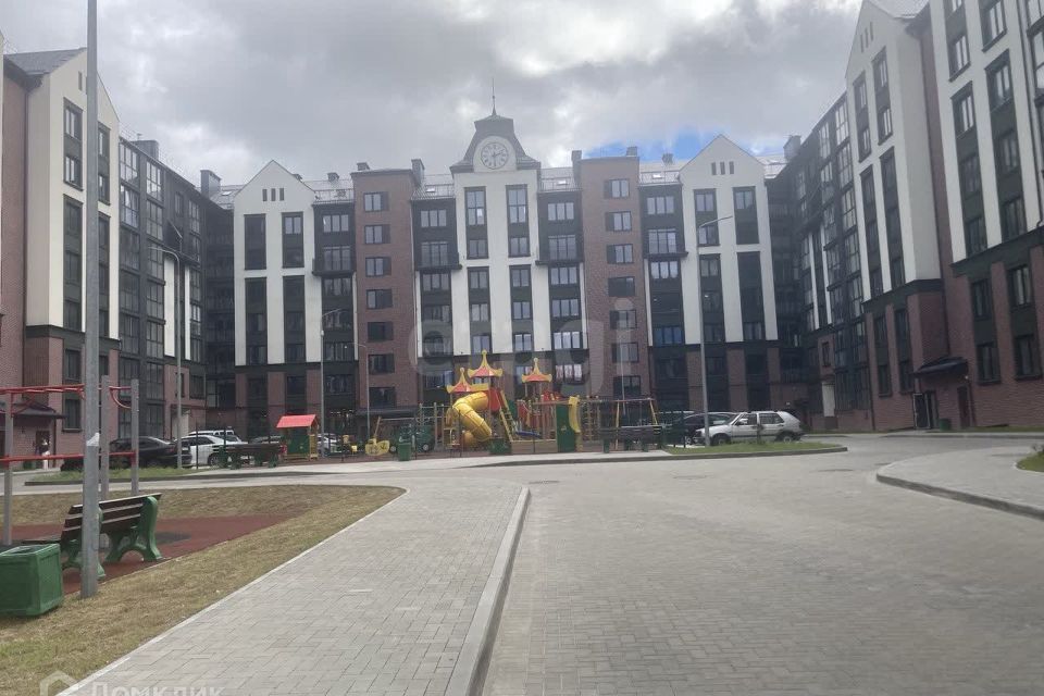 Продаётся 2-комнатная квартира, 66.62 м²
