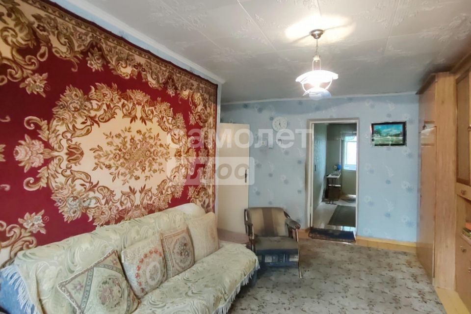 Продаётся 3-комнатная квартира, 58.4 м²