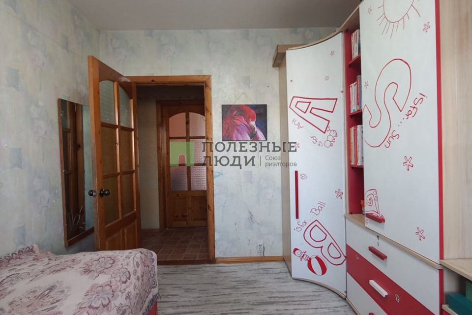 Продаётся 4-комнатная квартира, 78 м²