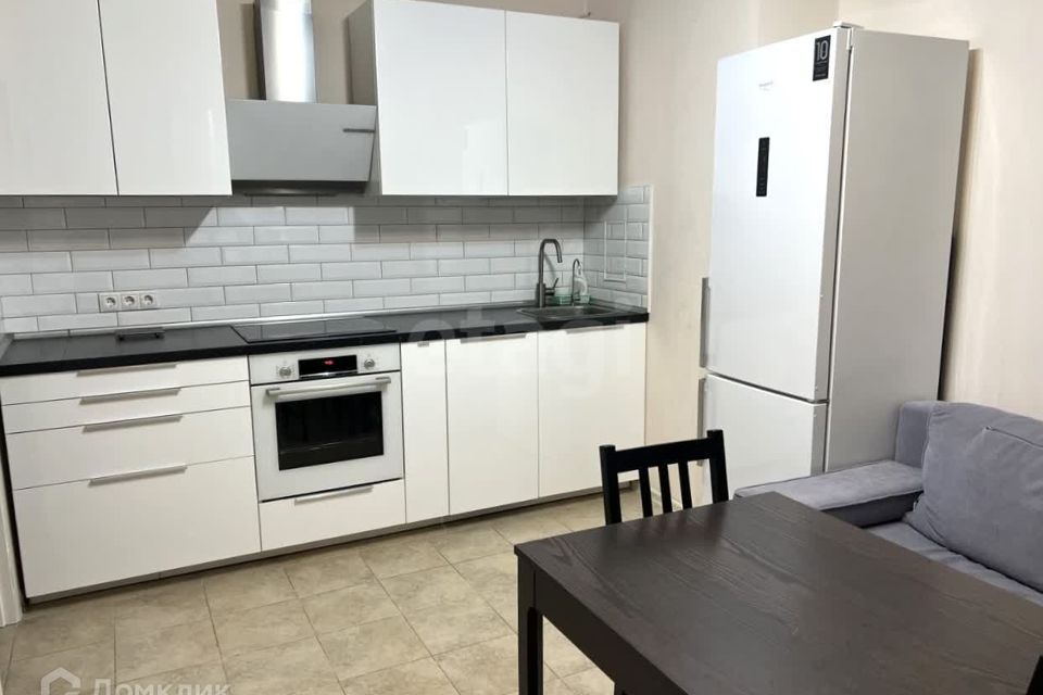 Продаётся 1-комнатная квартира, 33 м²