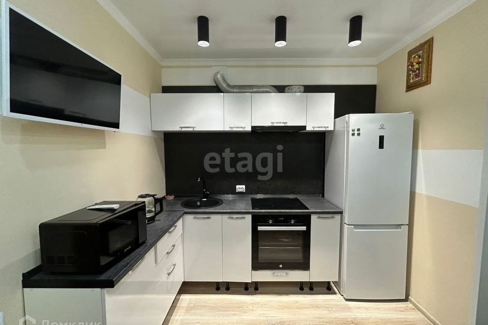 Продаётся 2-комнатная квартира, 42.3 м²
