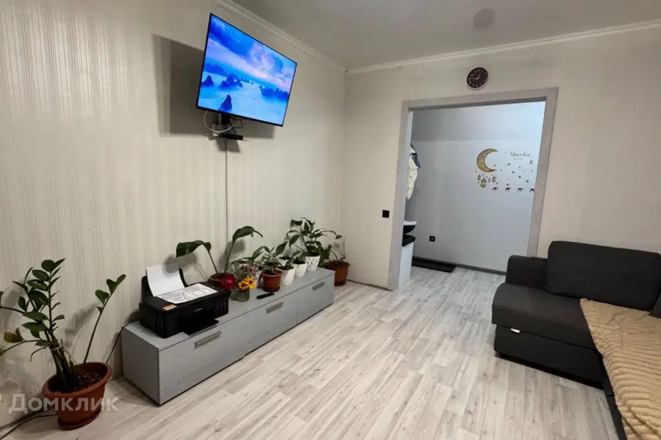 Продаётся 2-комнатная квартира, 50.7 м²