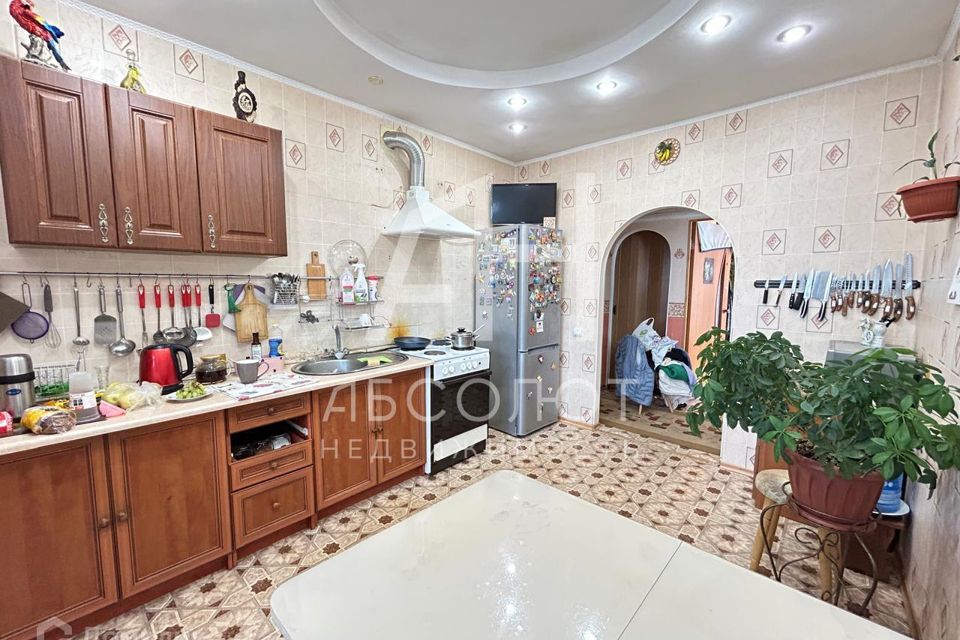 Продаётся 3-комнатная квартира, 93.3 м²
