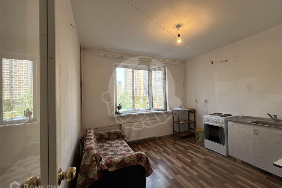 Продаётся 1-комнатная квартира, 45.6 м²