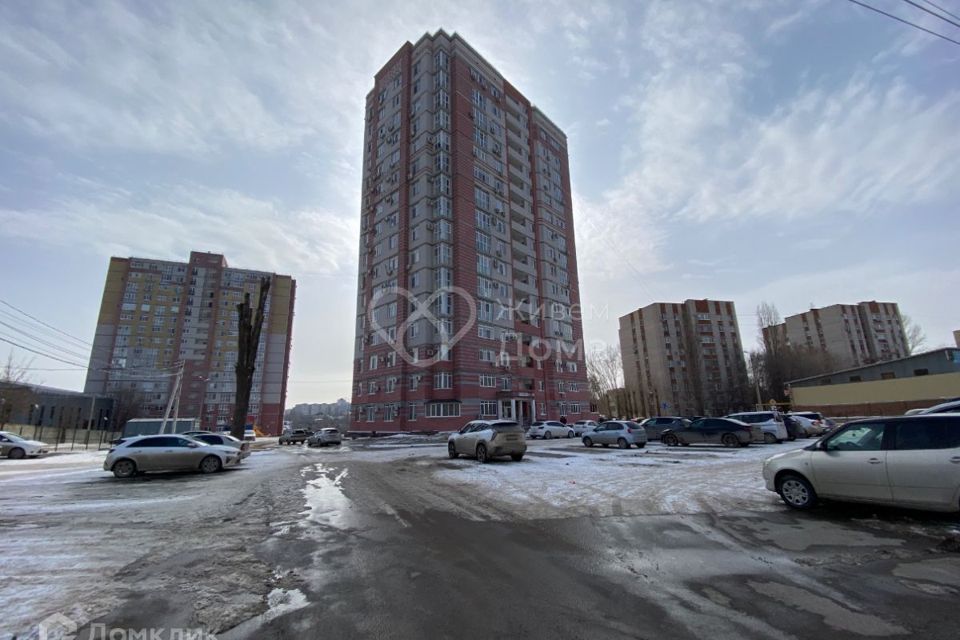 Продаётся 3-комнатная квартира, 103.8 м²
