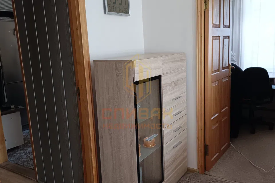 Продаётся 3-комнатная квартира, 50.9 м²