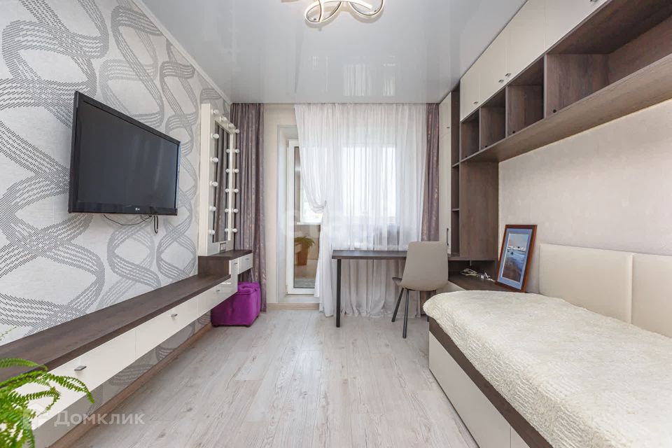 Продаётся 3-комнатная квартира, 104.5 м²