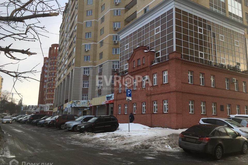 Сдаётся 1-комнатная квартира, 66 м²
