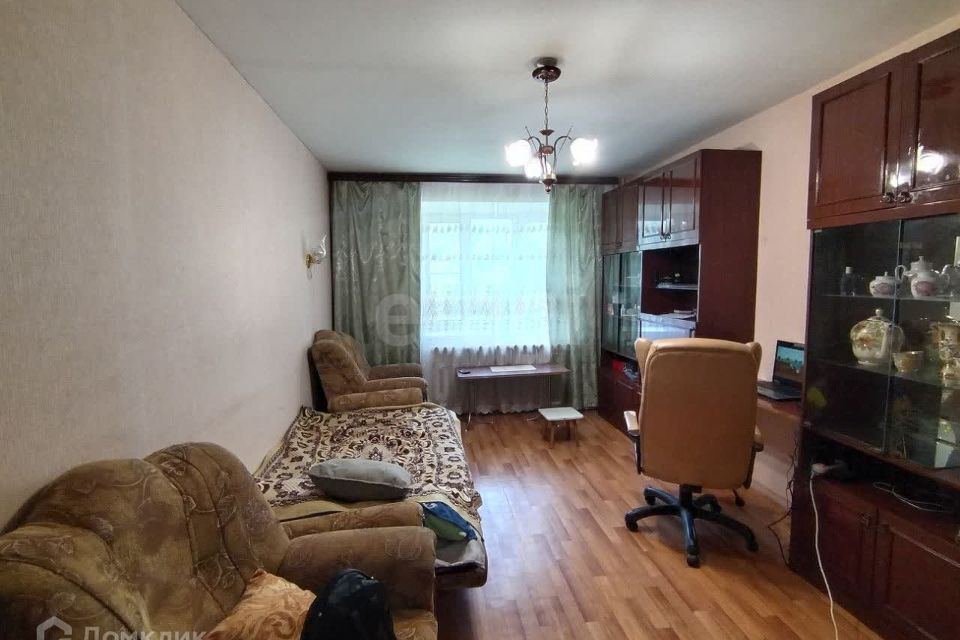 Продаётся 1-комнатная квартира, 35.9 м²