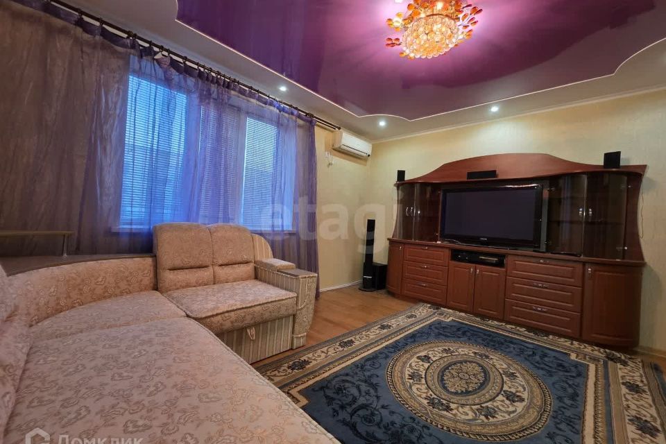 Продаётся 3-комнатная квартира, 70.1 м²
