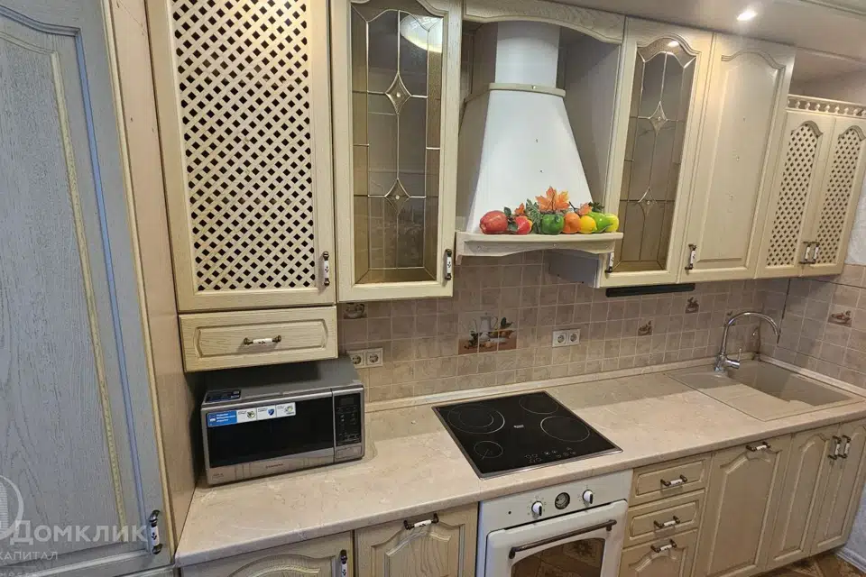 Продаётся 3-комнатная квартира, 54.4 м²