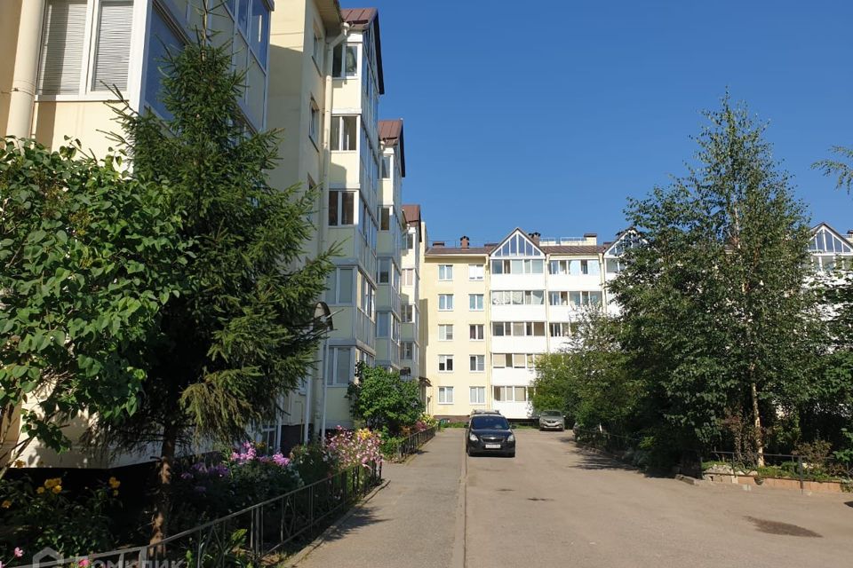 Продаётся 1-комнатная квартира, 47 м²