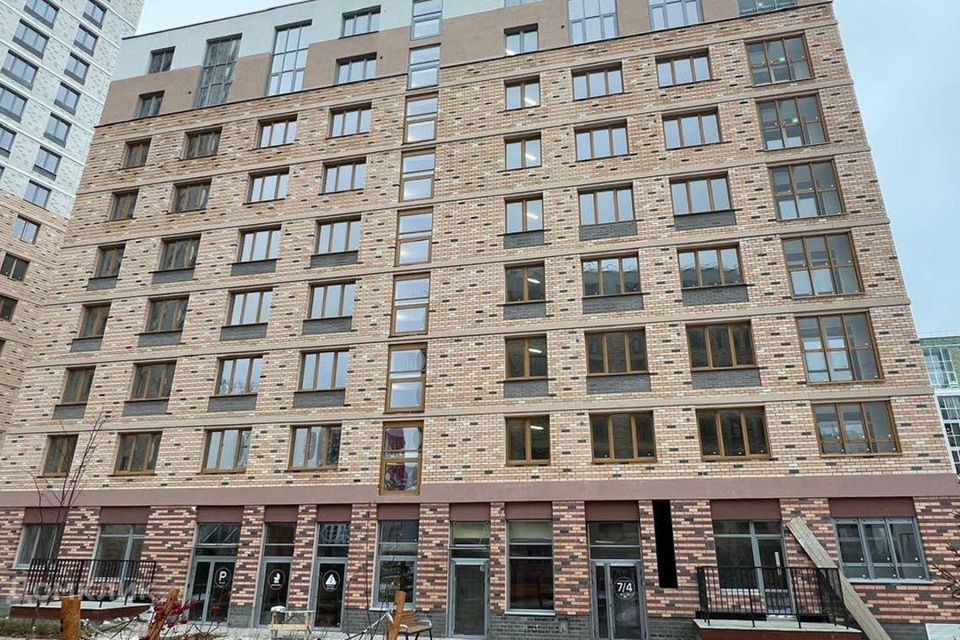 Продаётся 1-комнатная квартира, 51 м²