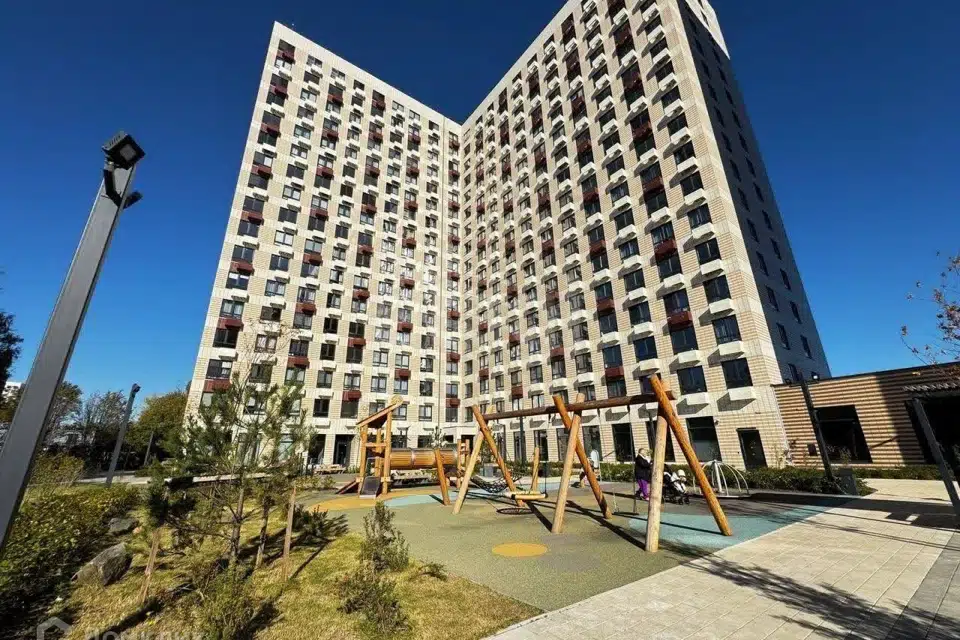 Продаётся 2-комнатная квартира, 55.85 м²