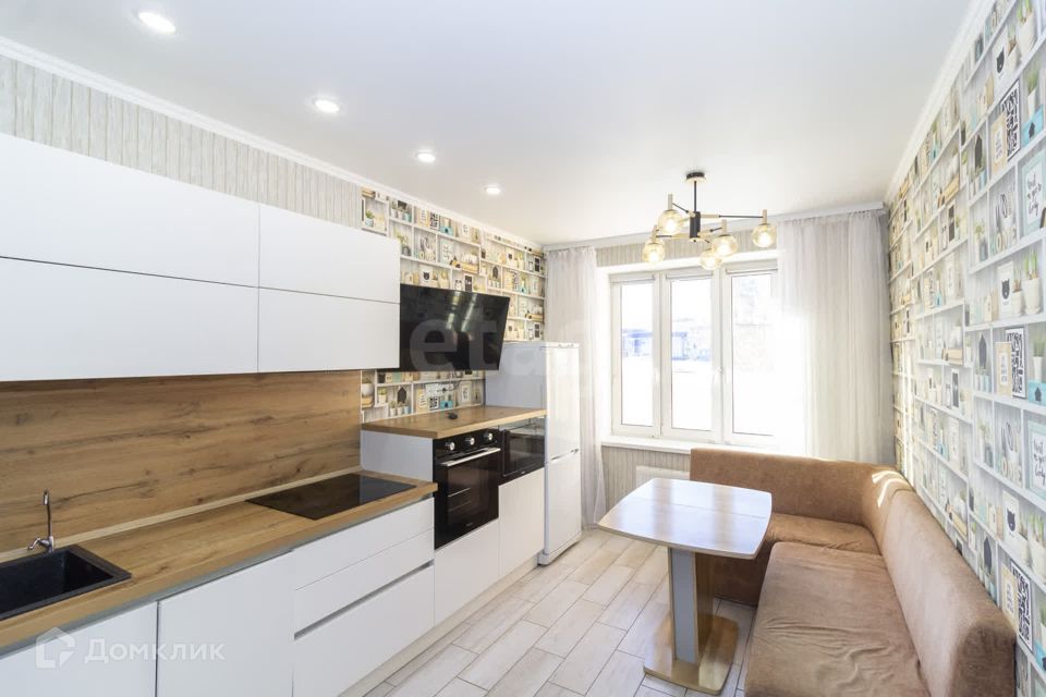 Продаётся 2-комнатная квартира, 53.2 м²