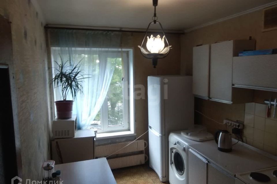 Продаётся комната в 3-комн. квартире, 59.9 м²