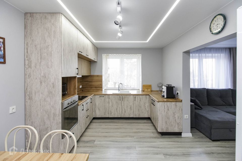 Продаётся 3-комнатная квартира, 88.9 м²