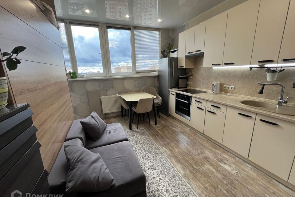 Продаётся 1-комнатная квартира, 48 м²
