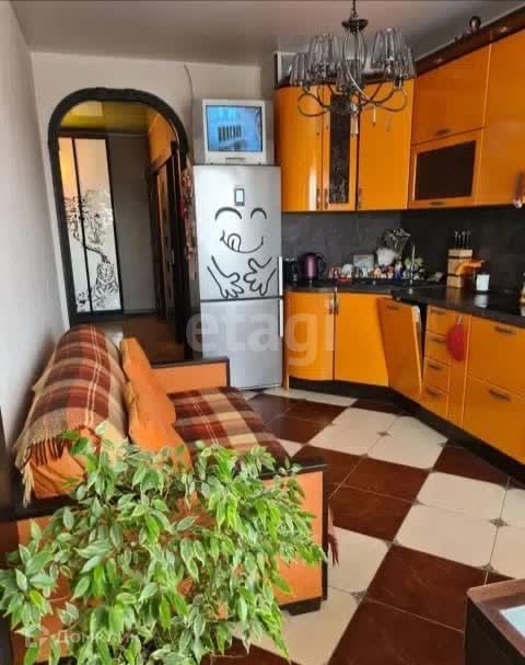 Продаётся 1-комнатная квартира, 56.4 м²