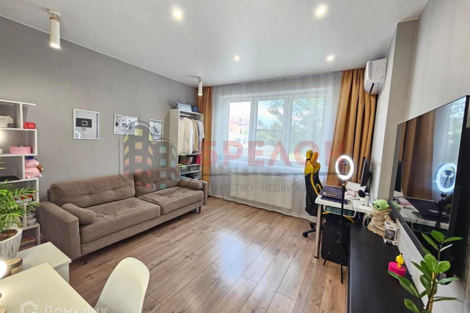 Продаётся 1-комнатная квартира, 38 м²