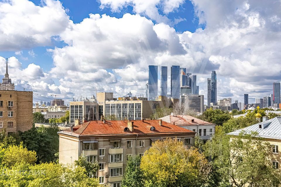 Продаётся 3-комнатная квартира, 91 м²