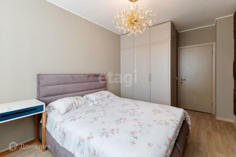 Продаётся 2-комнатная квартира, 67.4 м²