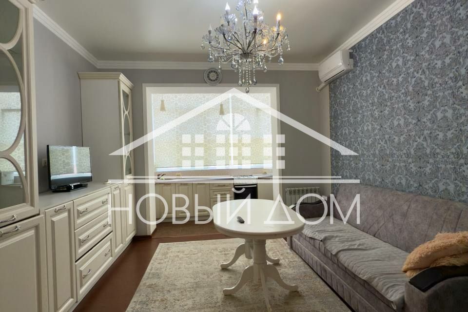 Сдаётся 1-комнатная квартира, 55 м²