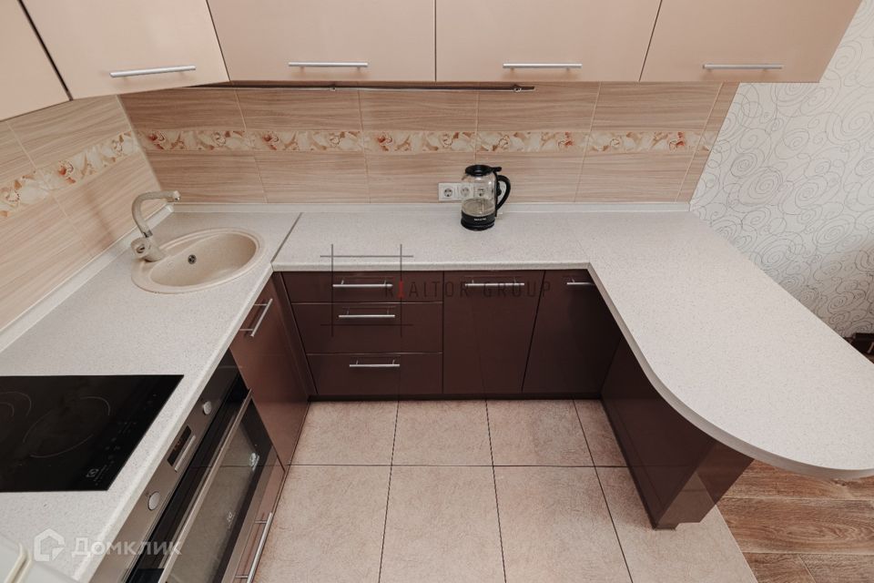 Сдаётся 1-комнатная квартира, 40 м²