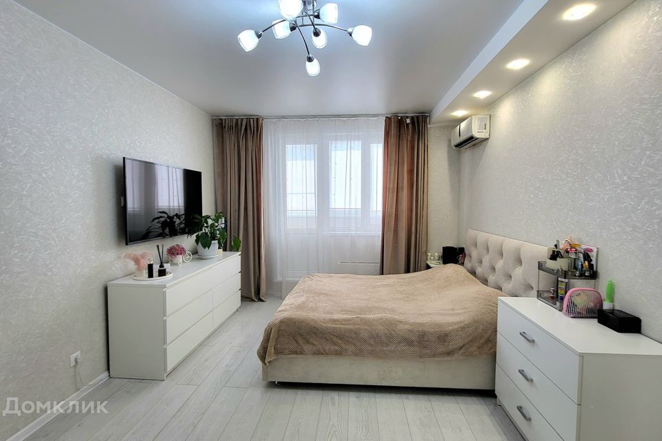 Продаётся 1-комнатная квартира, 37.7 м²