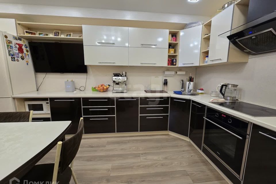 Продаётся 3-комнатная квартира, 85.1 м²
