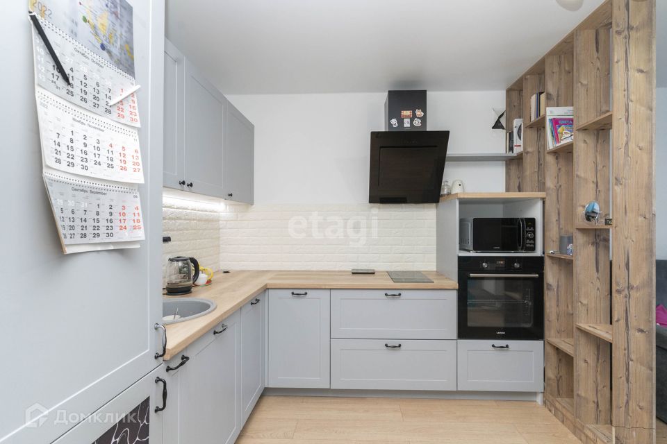 Продаётся 1-комнатная квартира, 37.4 м²