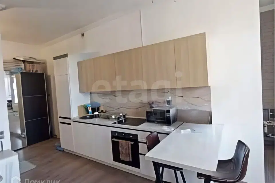 Продаётся 2-комнатная квартира, 43.4 м²