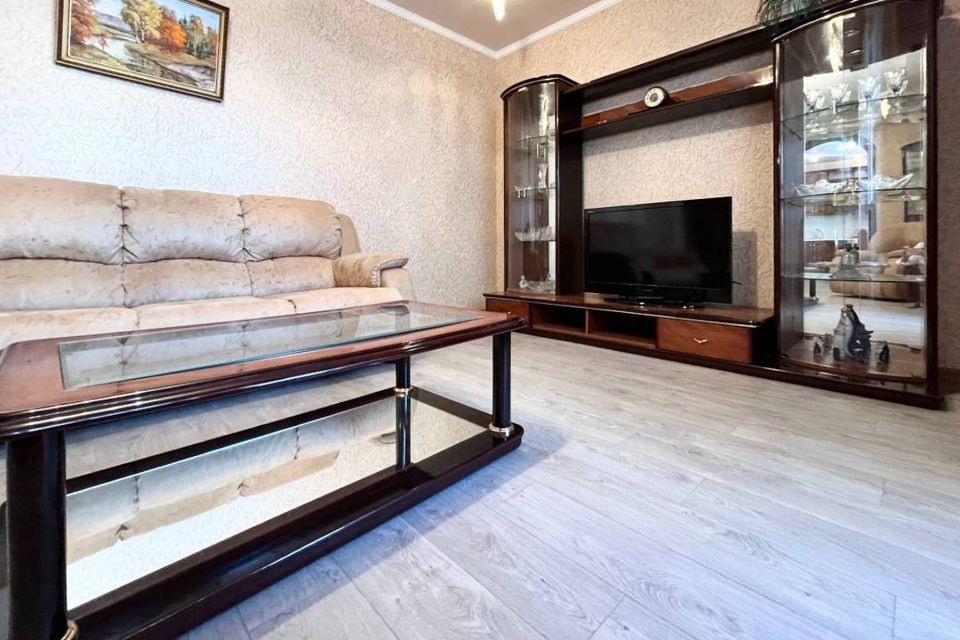 Продаётся 3-комнатная квартира, 90.8 м²