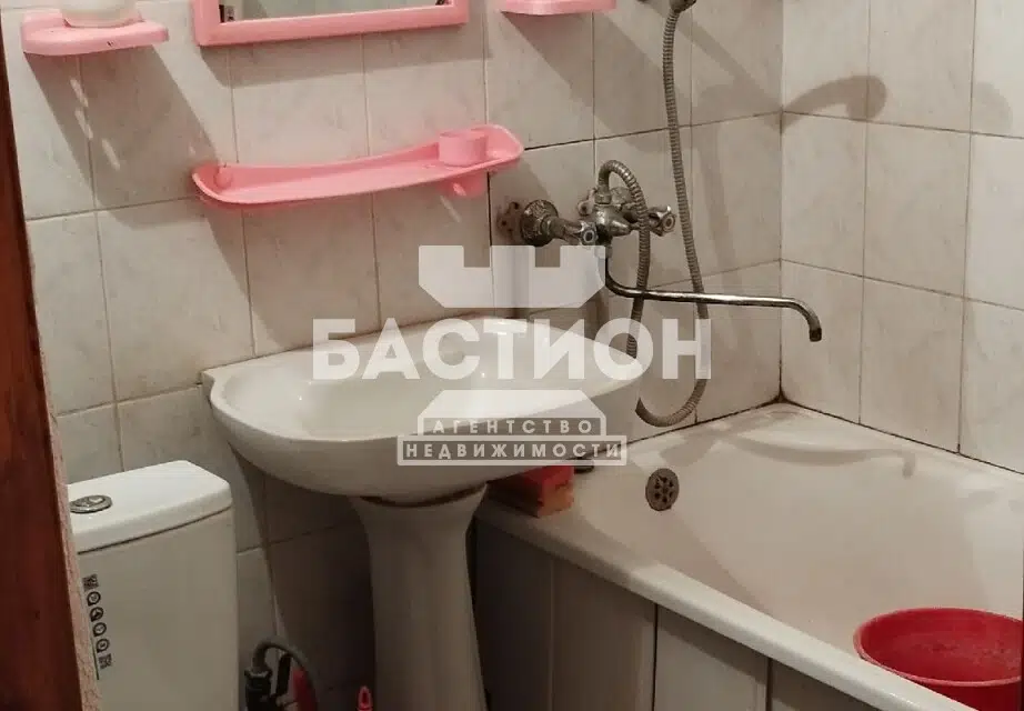 Продаётся 2-комнатная квартира, 42.7 м²
