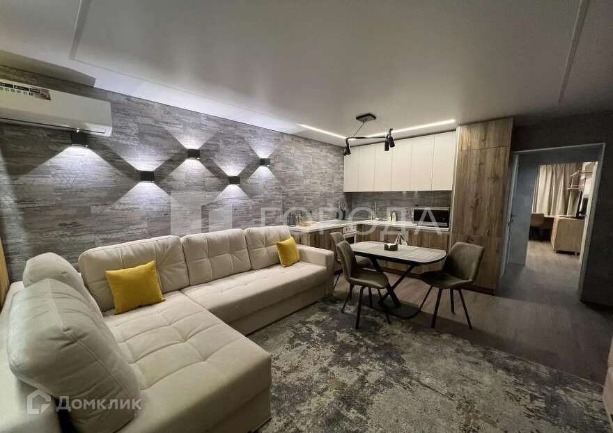 Сдаётся 2-комнатная квартира, 50 м²