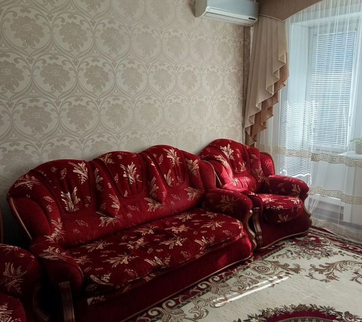 Продаётся 3-комнатная квартира, 60 м²