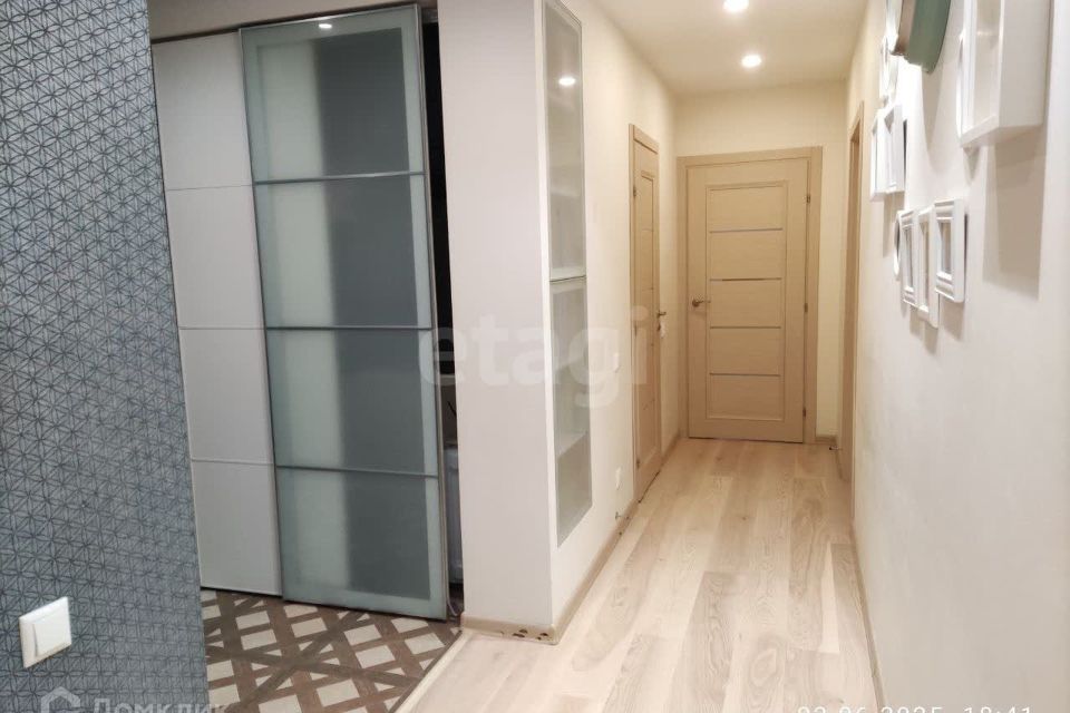 Продаётся 2-комнатная квартира, 94.2 м²