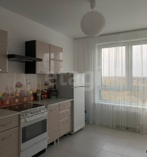 Продаётся 1-комнатная квартира, 35.8 м²