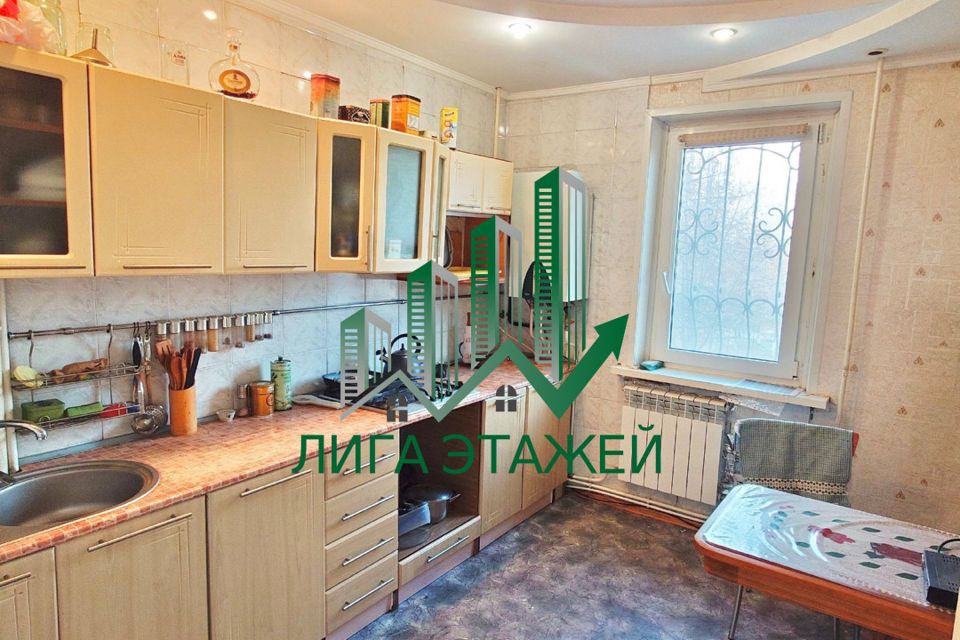 Продаётся 4-комнатная квартира, 85 м²