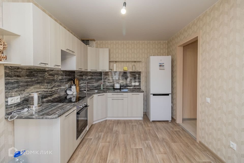Продаётся 1-комнатная квартира, 48.4 м²