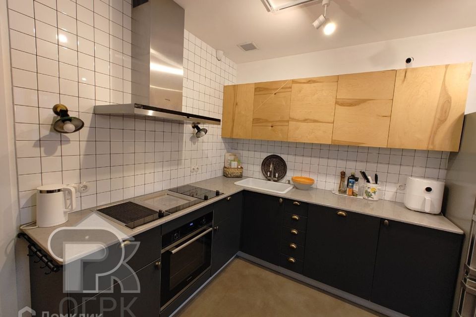 Продаётся 3-комнатная квартира, 89.9 м²