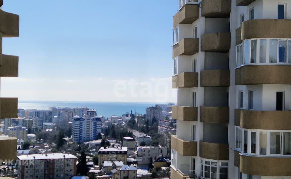 Продаётся 1-комнатная квартира, 37.9 м²