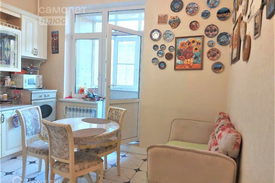 Продаётся 2-комнатная квартира, 78.4 м²