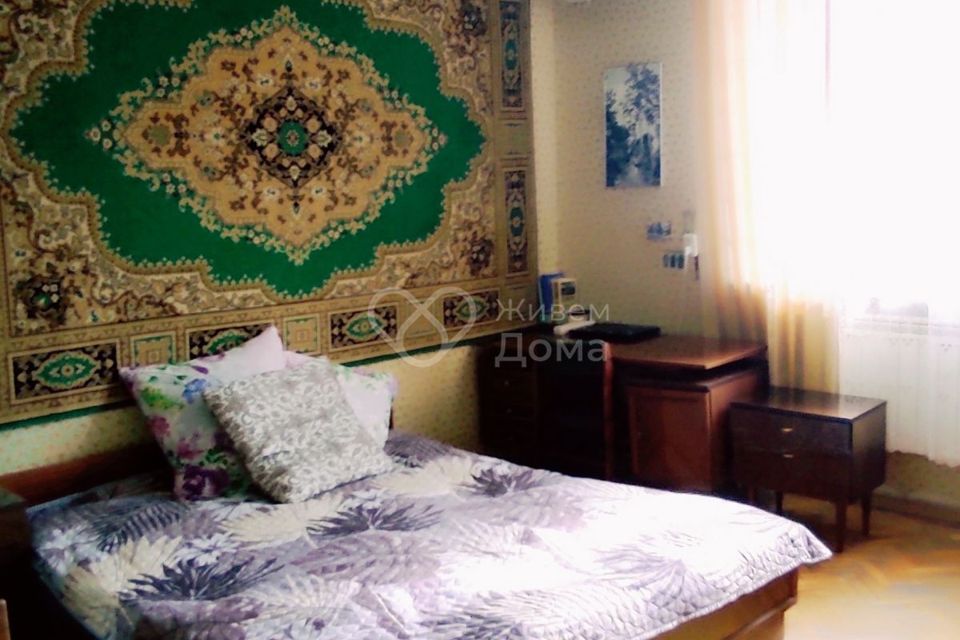 Продаётся 3-комнатная квартира, 76.7 м²