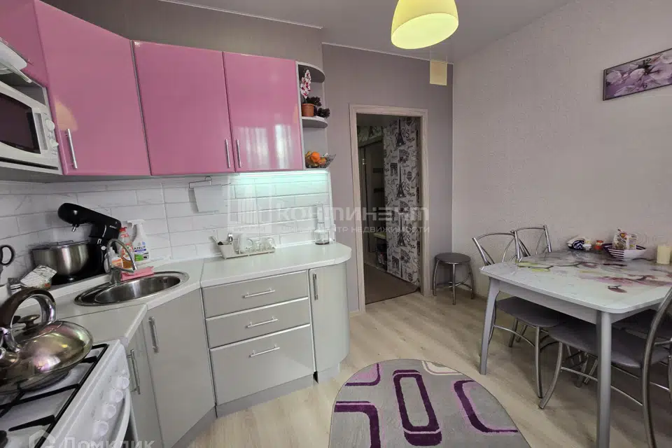 Продаётся 1-комнатная квартира, 37 м²