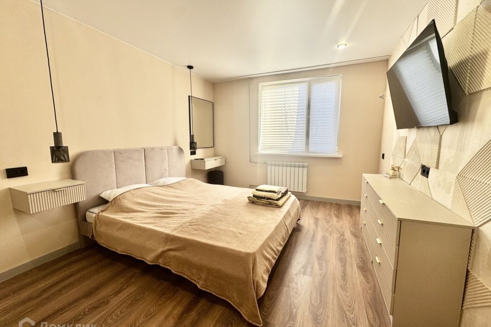 Продаётся 1-комнатная квартира, 49 м²