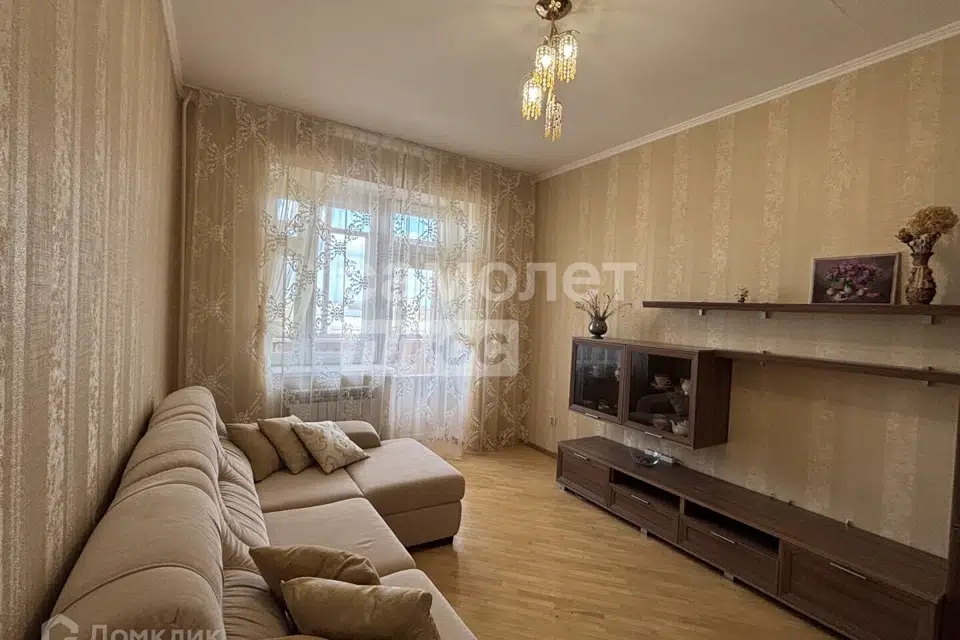 Продаётся 2-комнатная квартира, 58.3 м²