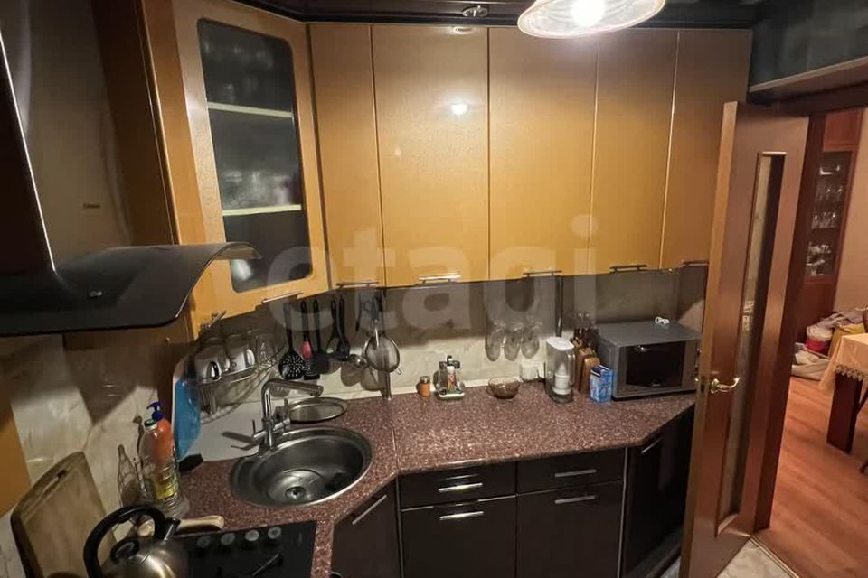 Продаётся 3-комнатная квартира, 59 м²